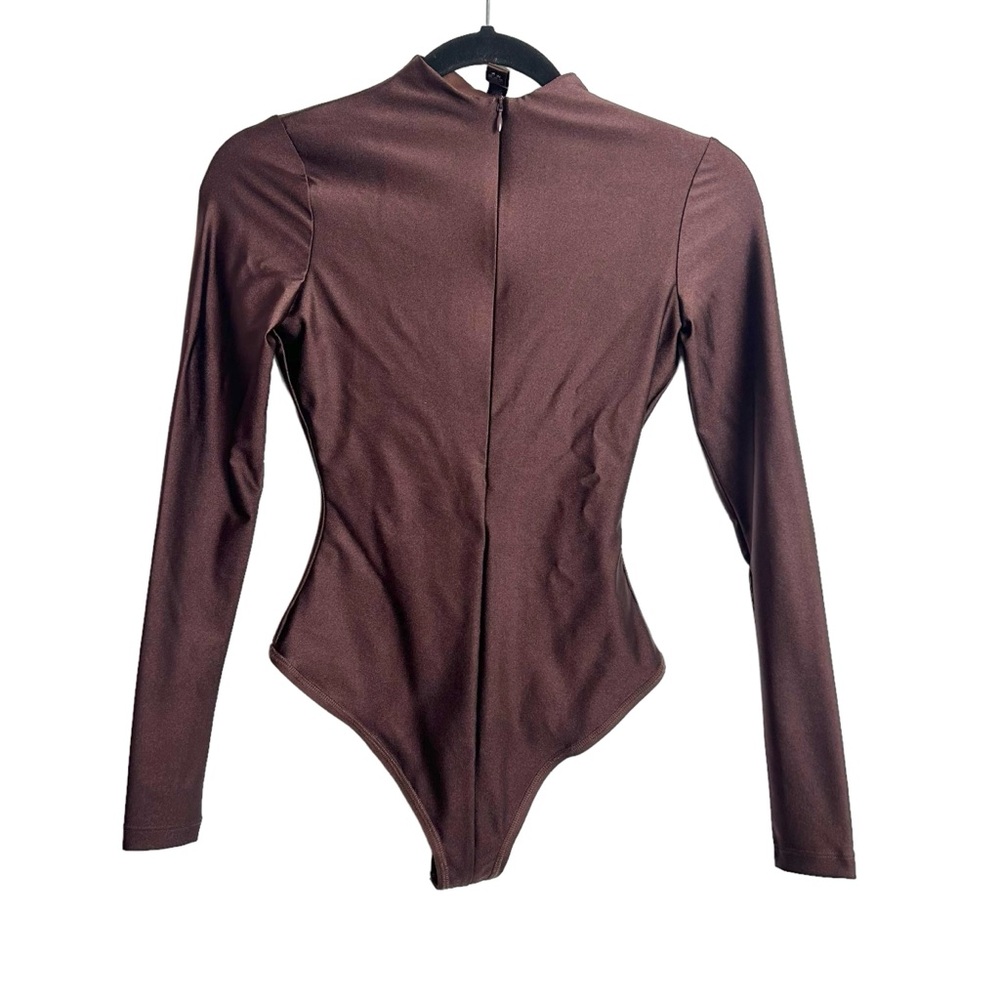 NWT SKIMS Cocoa color Half ZIP FRONT LONG SLEEVE Bodysuit
